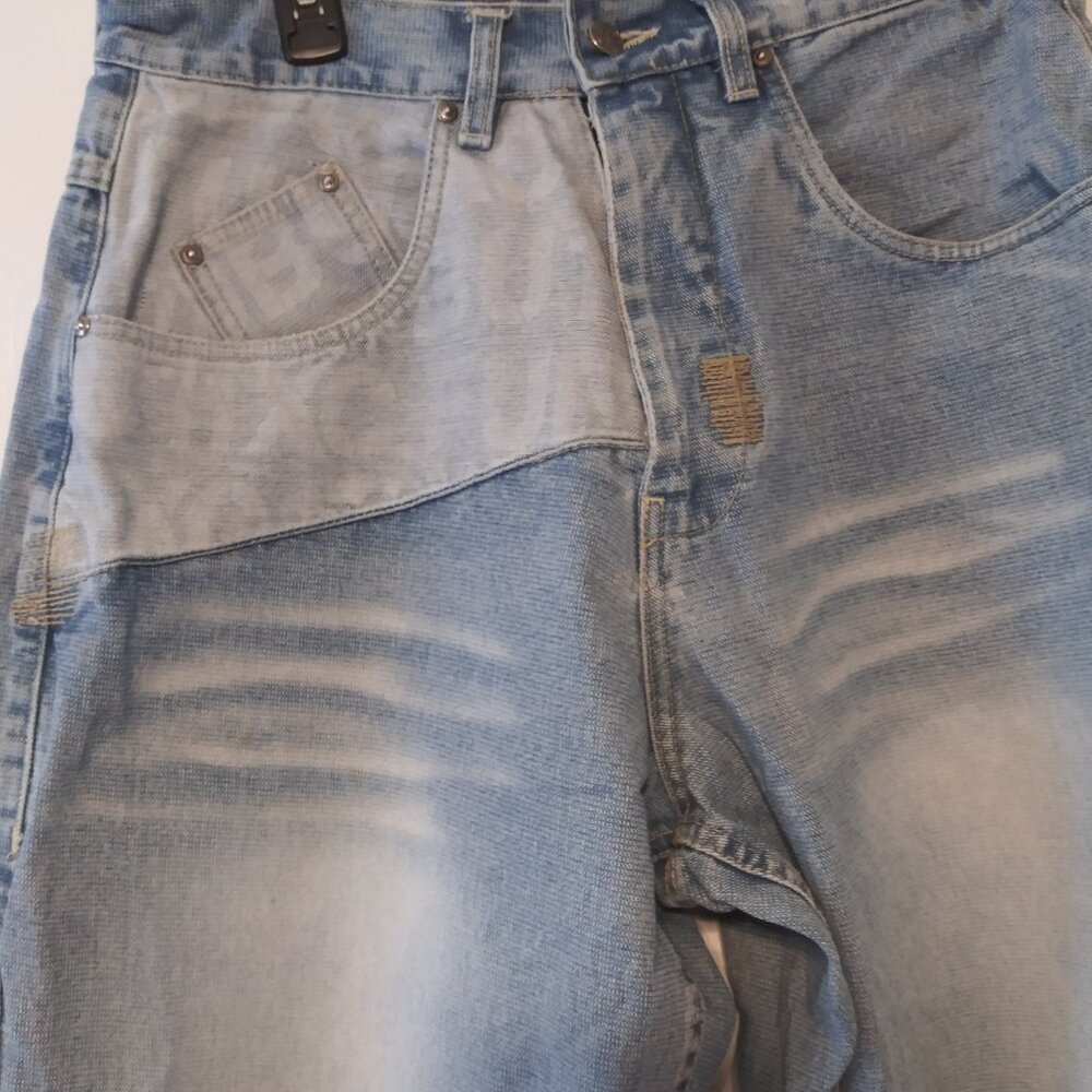 FUBU Vintage Men's Blue Denim Jeans size 32"x34"